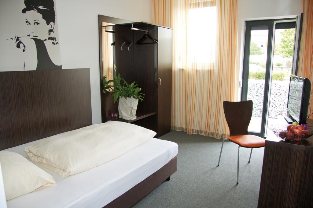 GS Hotel Mindelheim Zimmer foto